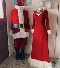 Classic Santa Claus Costume For Rent