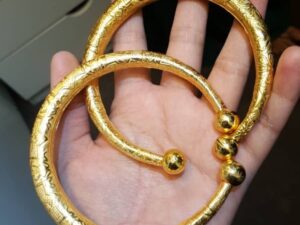 Gelang Kaki Traditional