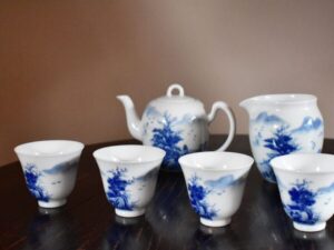 Chinese 6 piece Tea Set