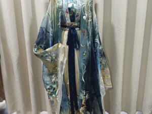 Female Chinese Traditional HanFu Size S Light Blue Baju Cina Biru Skyblue (交领汉服女) for Rent
