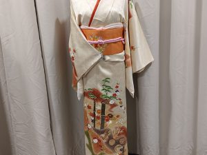 Chinese Traditional HanFu Rental Female Red and Black (汉服正版红黑细闪) Size L for Rent