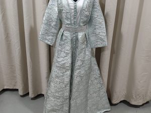 MIDDLE EAST Turkish/Egypt/Arabian Traditional Style Robe Turquoise & White Size UP TO L for Rent