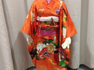 KIDS Japanese Kimono GIRL Shichigosan Orange for Rent